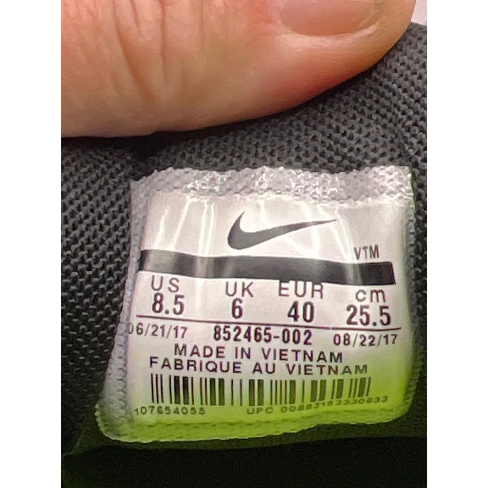 Nike Air Max Sequent 2 Running Shoes Womens 8.5 Black White Athletic‎ Sneakers